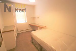 Photo 22- click for photo gallery